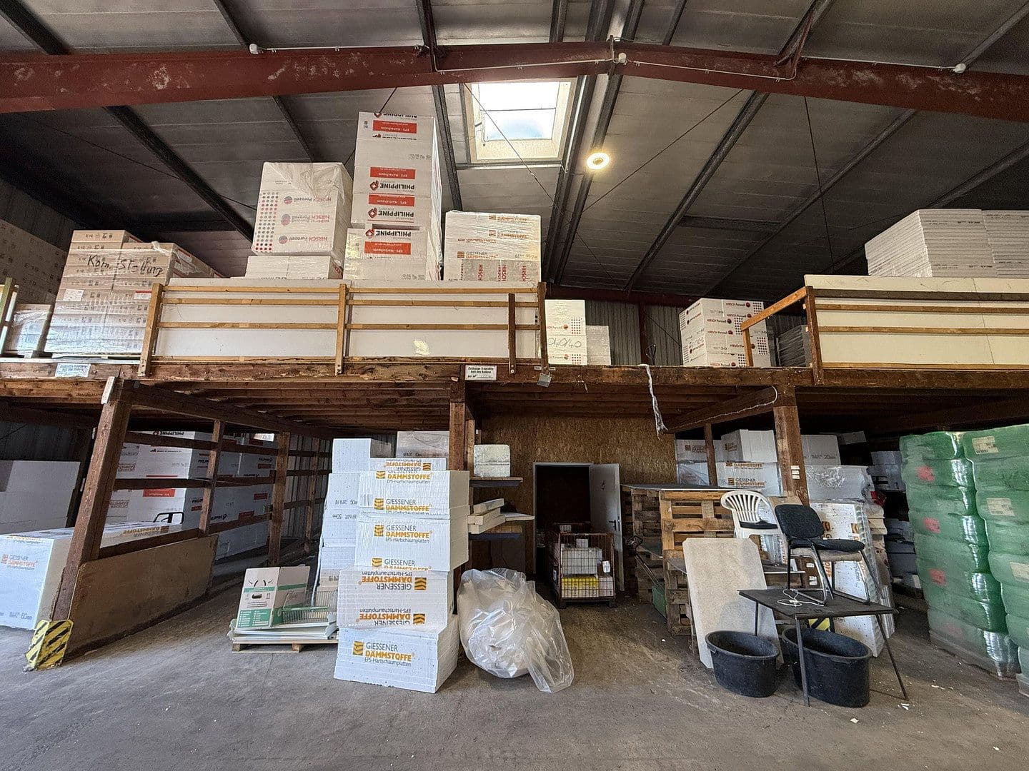 Prodej nebytového prostoru 5.705 m², Kutenhauser Str. 185, Minden, Severní Porýní-Vestfálsko Prodej nebytového prostoru 5.705 m², Kutenhauser Str. 185, Minden, Severní Porýní-Vestfálsko