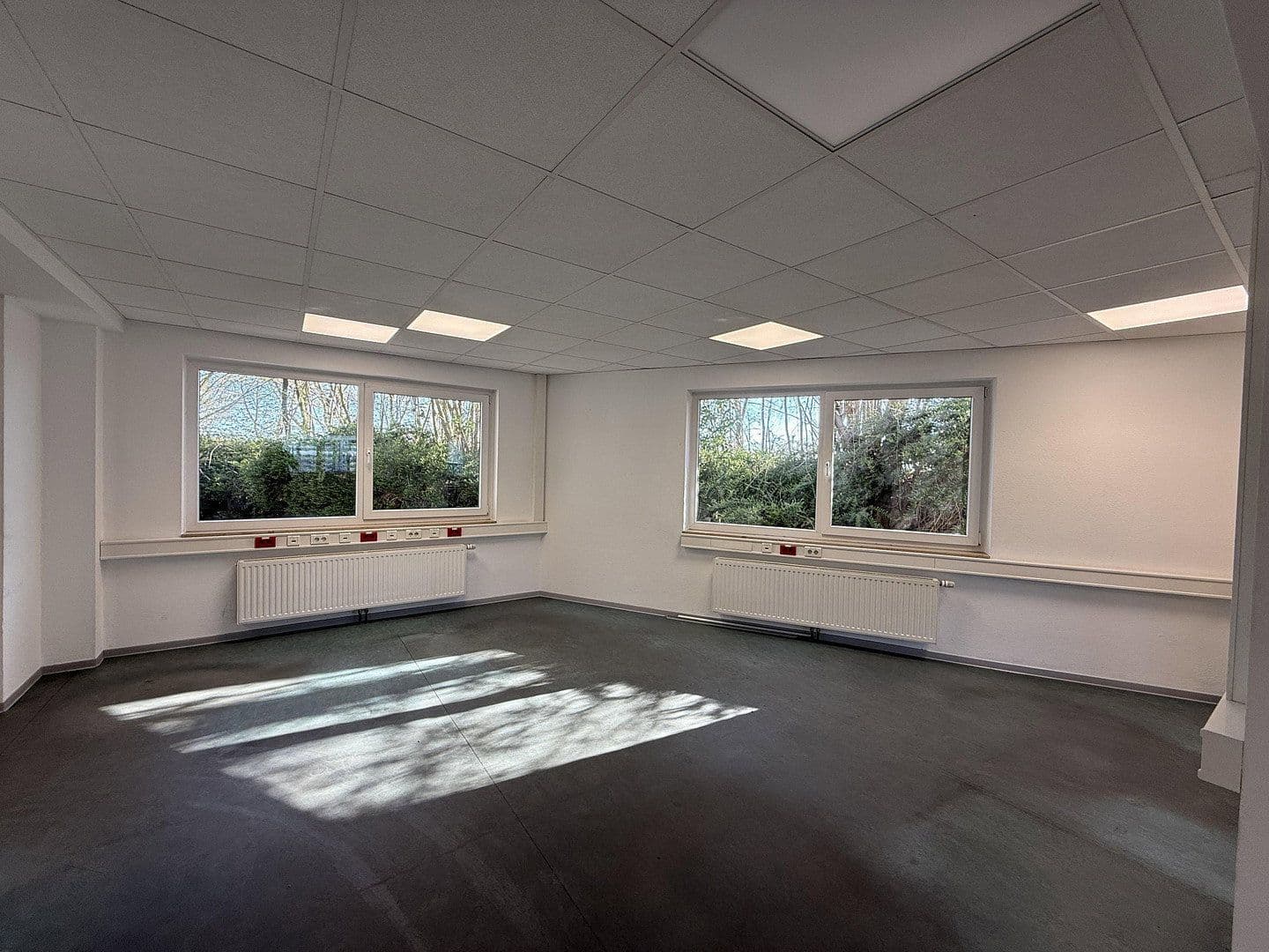 Prodej nebytového prostoru 5.705 m², Kutenhauser Str. 185, Minden, Severní Porýní-Vestfálsko Prodej nebytového prostoru 5.705 m², Kutenhauser Str. 185, Minden, Severní Porýní-Vestfálsko