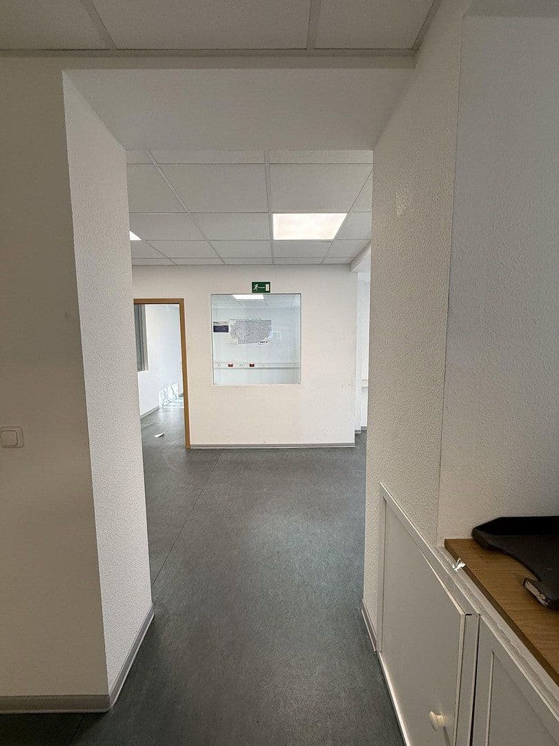 Prodej nebytového prostoru 5.705 m², Kutenhauser Str. 185, Minden, Severní Porýní-Vestfálsko Prodej nebytového prostoru 5.705 m², Kutenhauser Str. 185, Minden, Severní Porýní-Vestfálsko