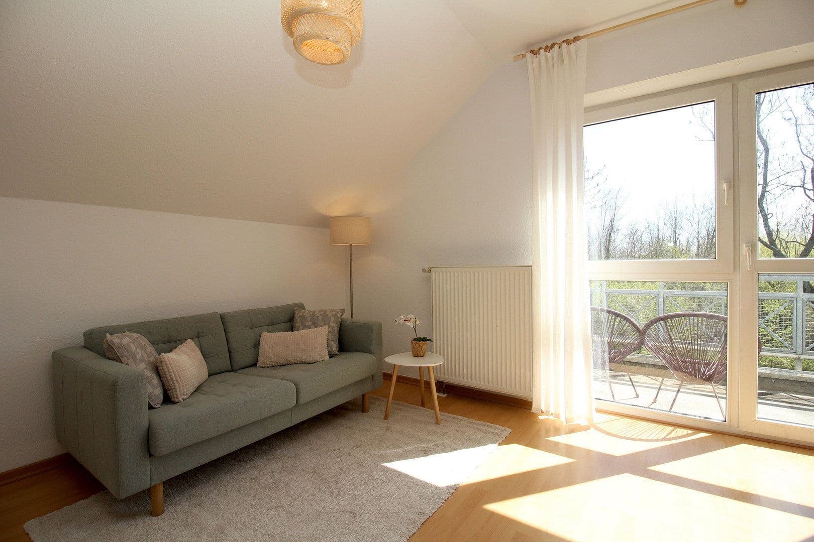 Pronájem bytu 1+1 33 m², Seehausener Allee 40, Leipzig, Sasko Pronájem bytu 1+1 33 m², Seehausener Allee 40, Leipzig, Sasko