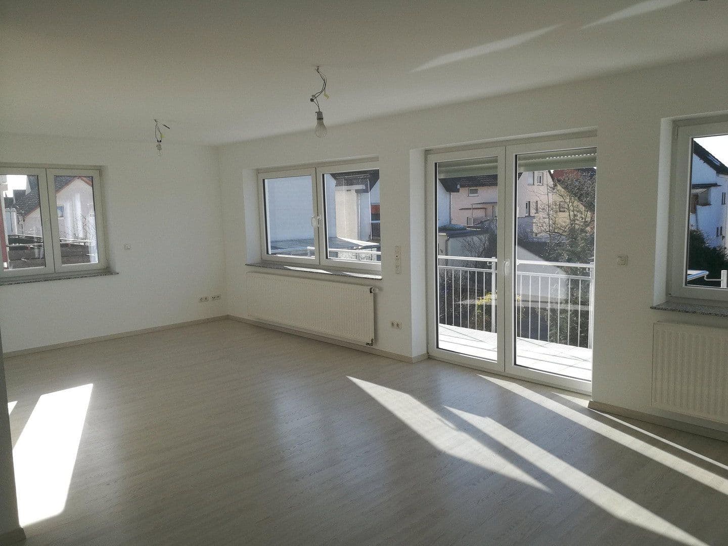 Pronájem bytu 3+1 140 m², Langen, Hessen Pronájem bytu 3+1 140 m², Langen, Hessen