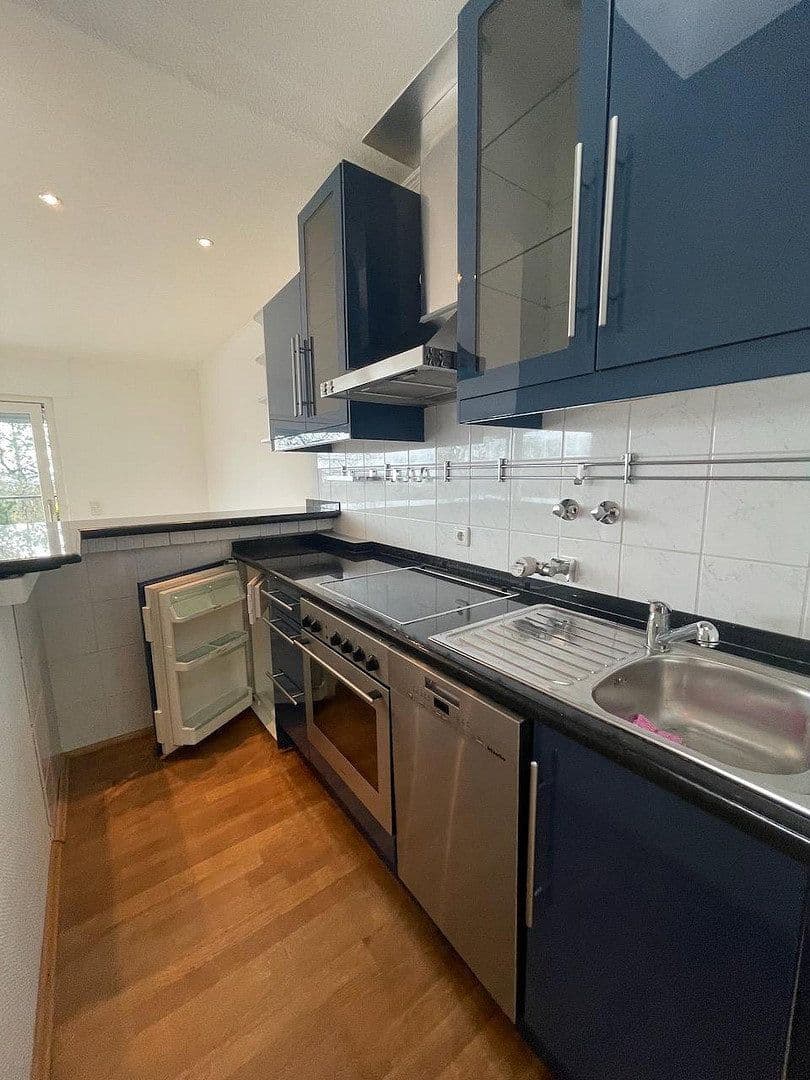 Prodej bytu 2+1 64 m², Jaminstrasse 2b, Kronberg im Taunus, Hessen Prodej bytu 2+1 64 m², Jaminstrasse 2b, Kronberg im Taunus, Hessen