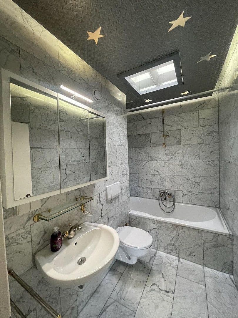 Prodej bytu 2+1 64 m², Jaminstrasse 2b, Kronberg im Taunus, Hessen Prodej bytu 2+1 64 m², Jaminstrasse 2b, Kronberg im Taunus, Hessen