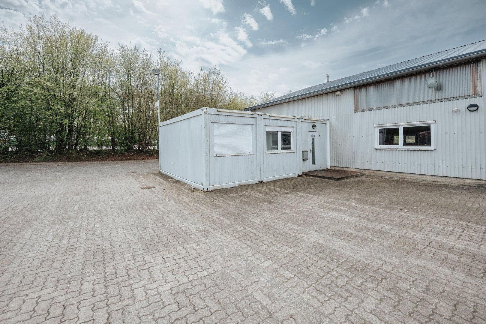 Pronájem nebytového prostoru 2.256 m², Burgviert 5–11, Hohenaspe, Šlesvicko-Holštýnsko Pronájem nebytového prostoru 2.256 m², Burgviert 5–11, Hohenaspe, Šlesvicko-Holštýnsko