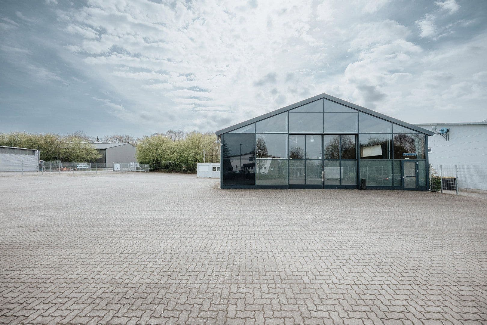 Pronájem nebytového prostoru 2.256 m², Burgviert 5–11, Hohenaspe, Šlesvicko-Holštýnsko Pronájem nebytového prostoru 2.256 m², Burgviert 5–11, Hohenaspe, Šlesvicko-Holštýnsko