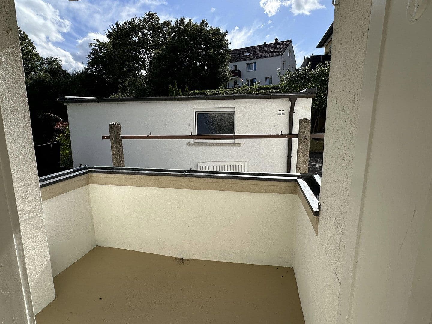 Pronájem bytu 4+1 110 m², Brahmsweg 32, Stuttgart, Bádensko-Württembersko Pronájem bytu 4+1 110 m², Brahmsweg 32, Stuttgart, Bádensko-Württembersko