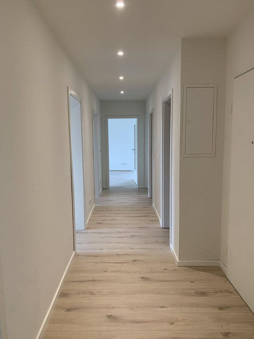 Pronájem bytu 4+1 88 m², Lindenstrasse 91, Henstedt-Ulzburg, Šlesvicko-Holštýnsko Pronájem bytu 4+1 88 m², Lindenstrasse 91, Henstedt-Ulzburg, Šlesvicko-Holštýnsko