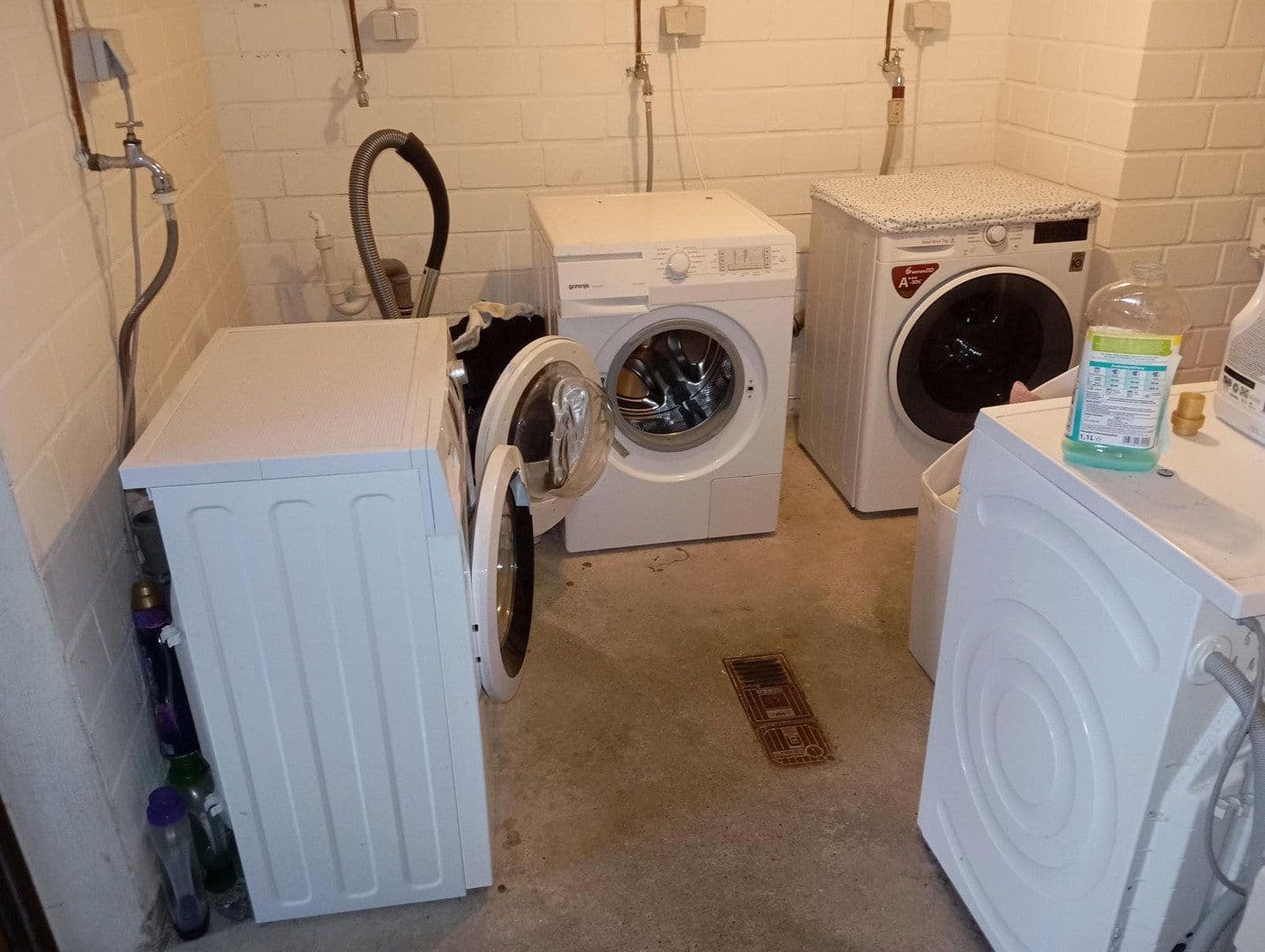 Prodej bytu 3+1 72 m², Bielefeld, Severní Porýní-Vestfálsko Prodej bytu 3+1 72 m², Bielefeld, Severní Porýní-Vestfálsko