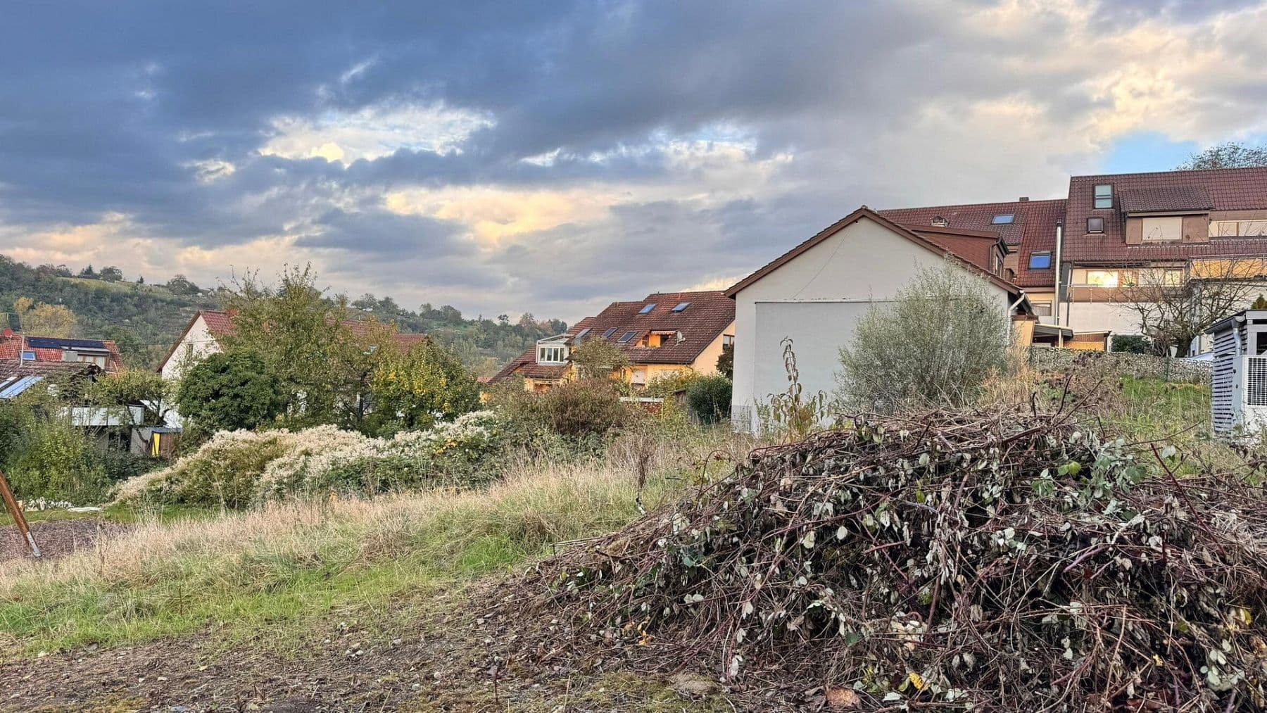 Prodej pozemku 254 m², Unterriexingen, Markgröningen, Bádensko-Württembersko Prodej pozemku 254 m², Unterriexingen, Markgröningen, Bádensko-Württembersko
