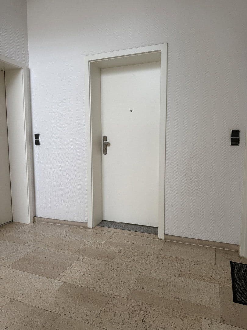 Pronájem kanceláře 130 m², Bergisch Gladbach, Severní Porýní-Vestfálsko Pronájem kanceláře 130 m², Bergisch Gladbach, Severní Porýní-Vestfálsko