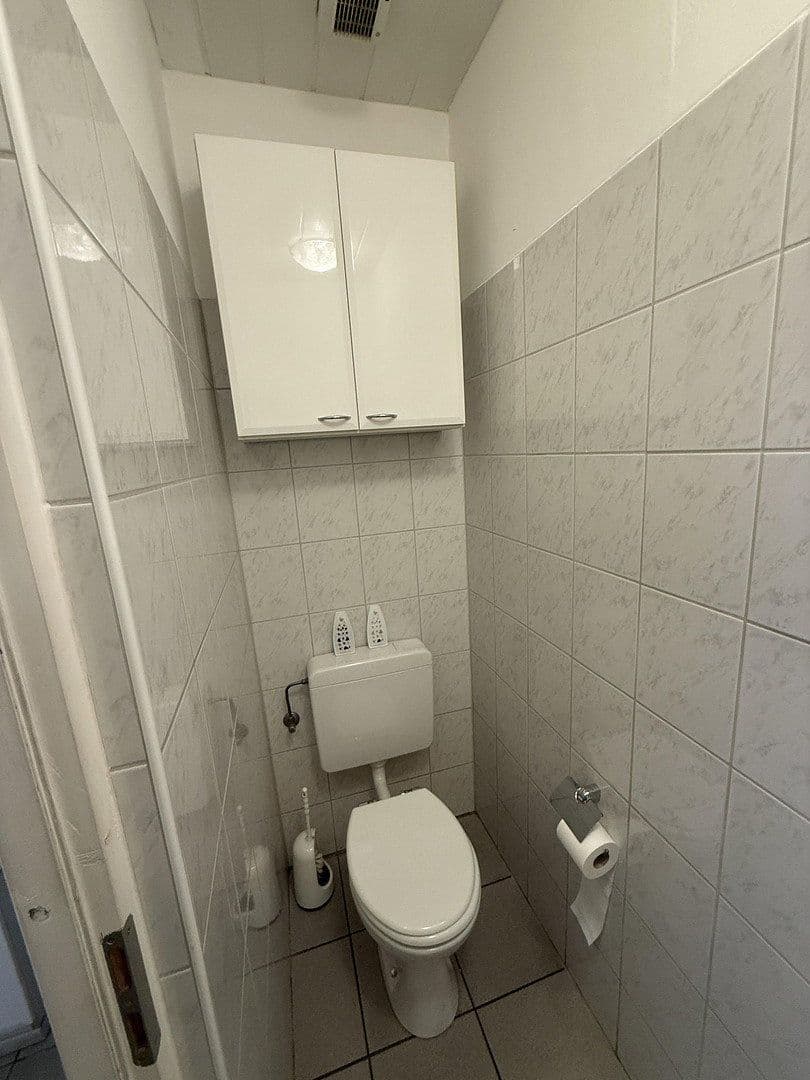 Pronájem kanceláře 130 m², Bergisch Gladbach, Severní Porýní-Vestfálsko Pronájem kanceláře 130 m², Bergisch Gladbach, Severní Porýní-Vestfálsko