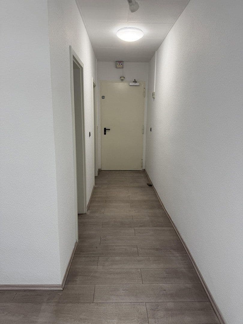 Pronájem kanceláře 130 m², Bergisch Gladbach, Severní Porýní-Vestfálsko Pronájem kanceláře 130 m², Bergisch Gladbach, Severní Porýní-Vestfálsko