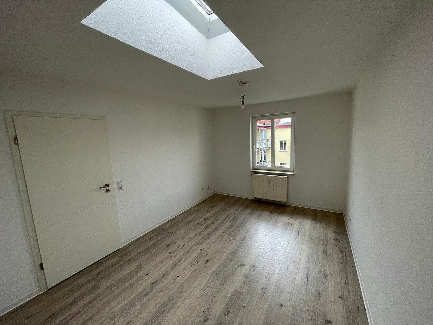 Pronájem bytu 2+1 61 m², Immermannstraße 4, Magdeburg, Sasko-Anhaltsko Pronájem bytu 2+1 61 m², Immermannstraße 4, Magdeburg, Sasko-Anhaltsko
