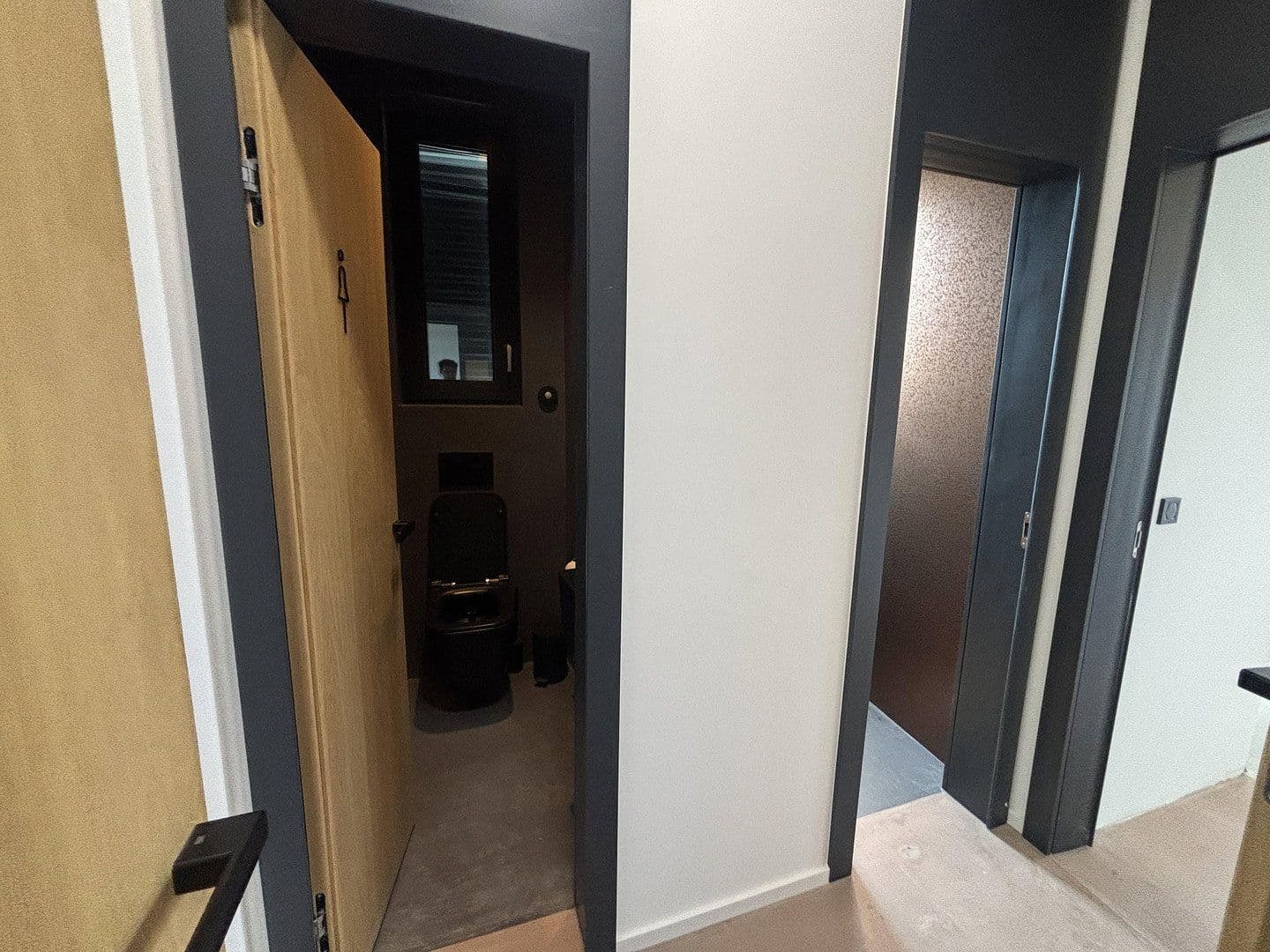 Pronájem kanceláře 550 m², Sankt Augustin, Severní Porýní-Vestfálsko Pronájem kanceláře 550 m², Sankt Augustin, Severní Porýní-Vestfálsko