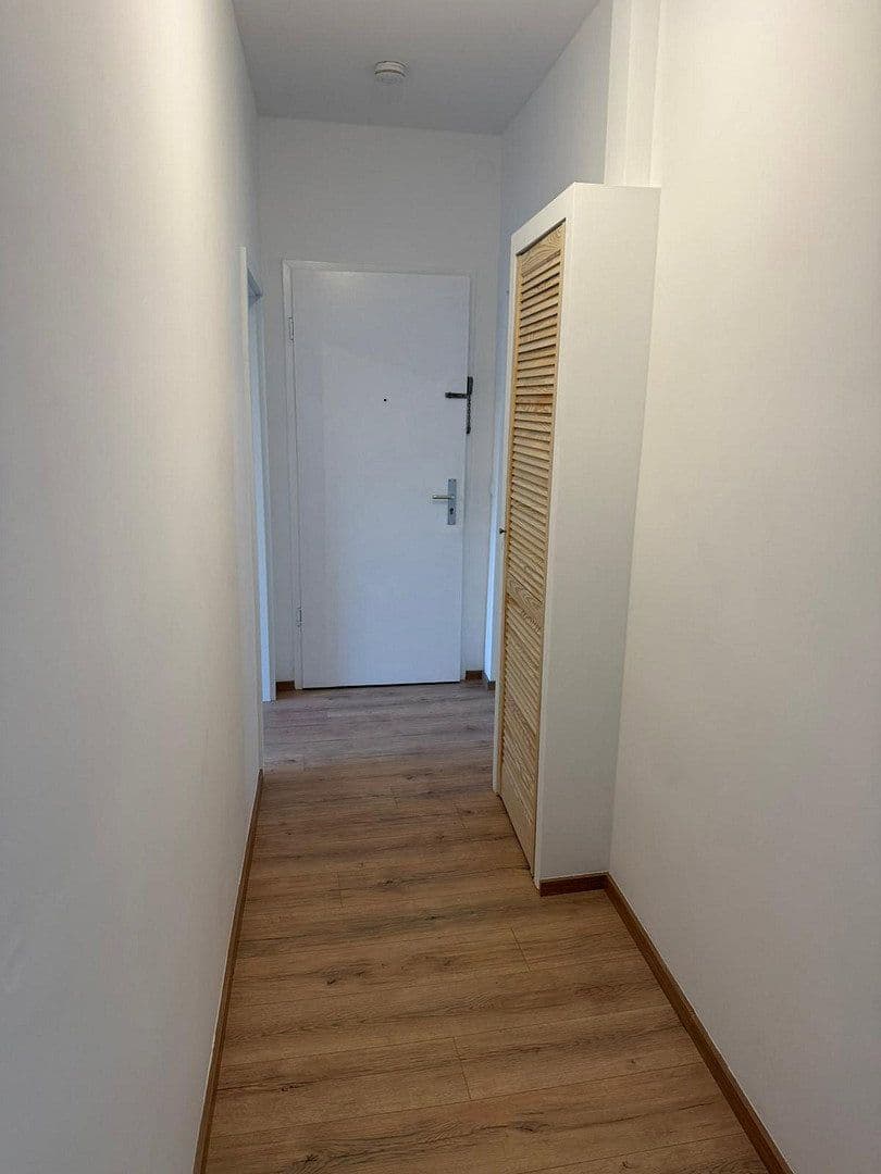 Pronájem bytu 4+1 80 m², Köpenicker Straße 32, Berlin, Berlín Pronájem bytu 4+1 80 m², Köpenicker Straße 32, Berlin, Berlín