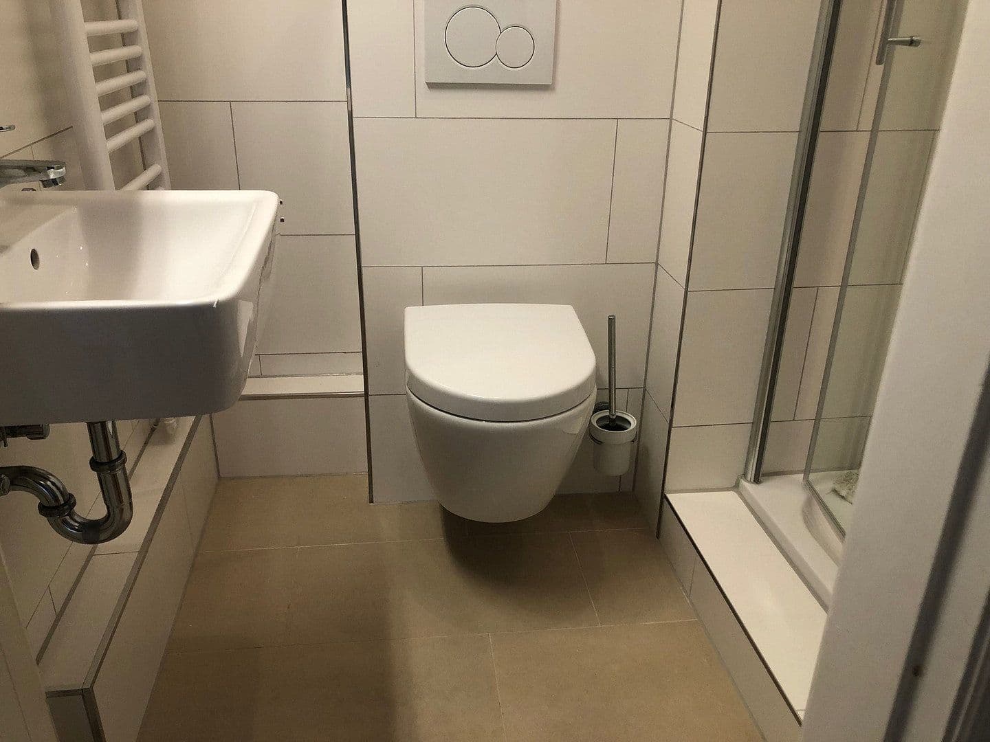 Pronájem bytu 4+1 75 m², Schrammsweg 21, Hamburg, Hamburg Pronájem bytu 4+1 75 m², Schrammsweg 21, Hamburg, Hamburg