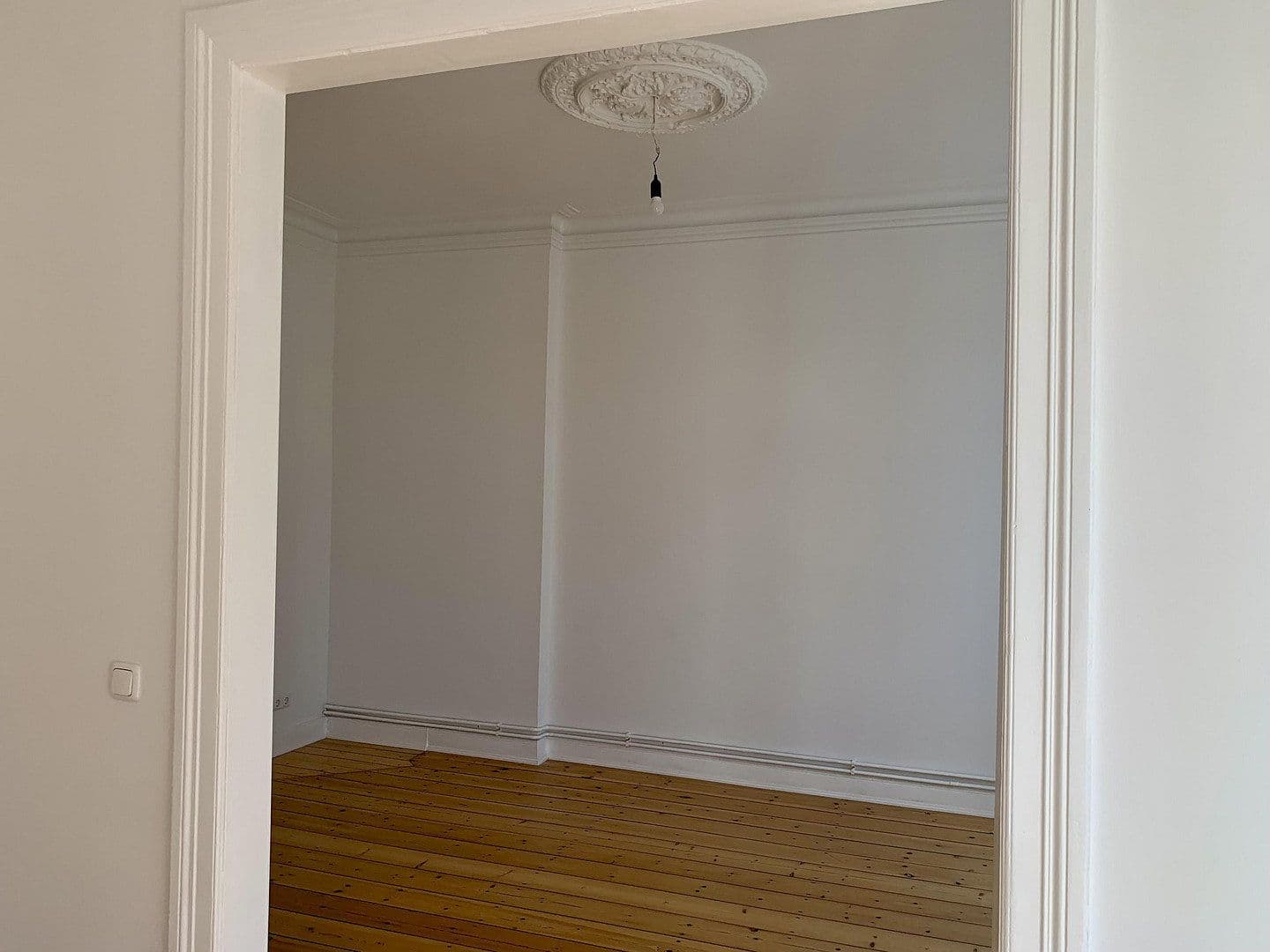 Pronájem bytu 4+1 75 m², Schrammsweg 21, Hamburg, Hamburg Pronájem bytu 4+1 75 m², Schrammsweg 21, Hamburg, Hamburg