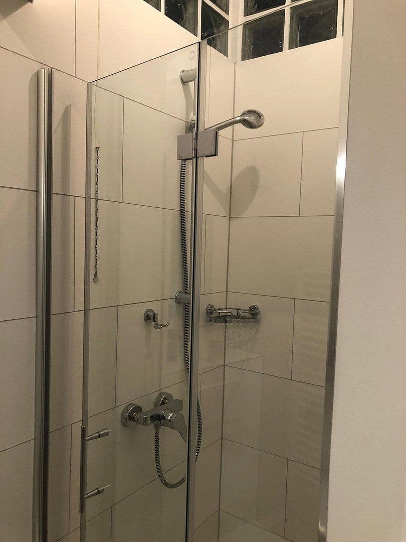 Pronájem bytu 4+1 75 m², Schrammsweg 21, Hamburg, Hamburg Pronájem bytu 4+1 75 m², Schrammsweg 21, Hamburg, Hamburg