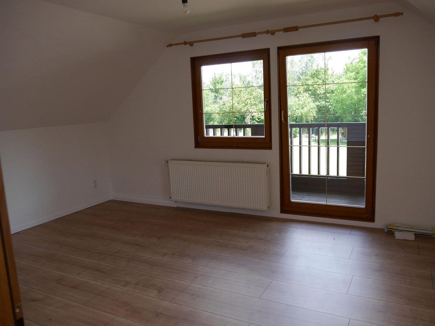 Pronájem domu 160 m², pozemek 645 m², Bergstr. 15, Berg im Gau, Bavorsko Pronájem domu 160 m², pozemek 645 m², Bergstr. 15, Berg im Gau, Bavorsko