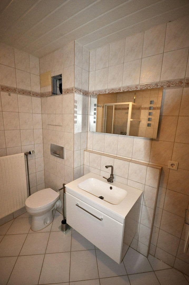 Pronájem bytu 3+1 80 m², Händelstraße 2, Wilkau-Haßlau, Sasko Pronájem bytu 3+1 80 m², Händelstraße 2, Wilkau-Haßlau, Sasko