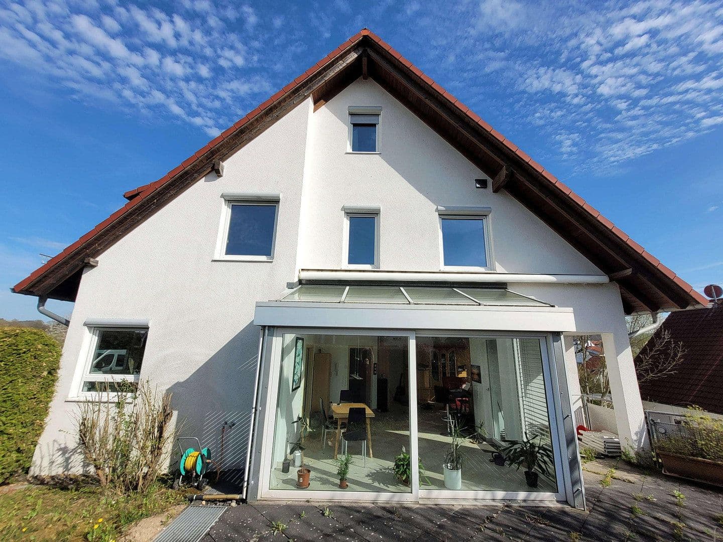 Prodej domu 187 m², pozemek 310 m², Oberstenfeld, Bádensko-Württembersko Prodej domu 187 m², pozemek 310 m², Oberstenfeld, Bádensko-Württembersko