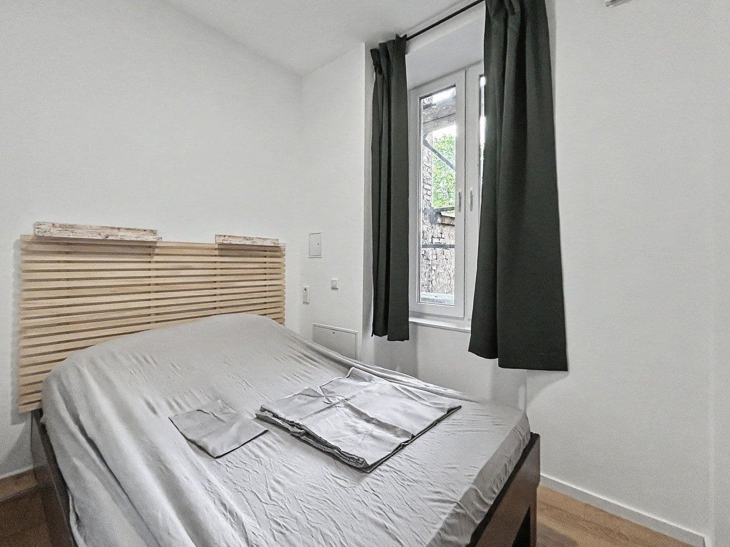 Pronájem bytu 2+1 40 m², Köln, Severní Porýní-Vestfálsko Pronájem bytu 2+1 40 m², Köln, Severní Porýní-Vestfálsko