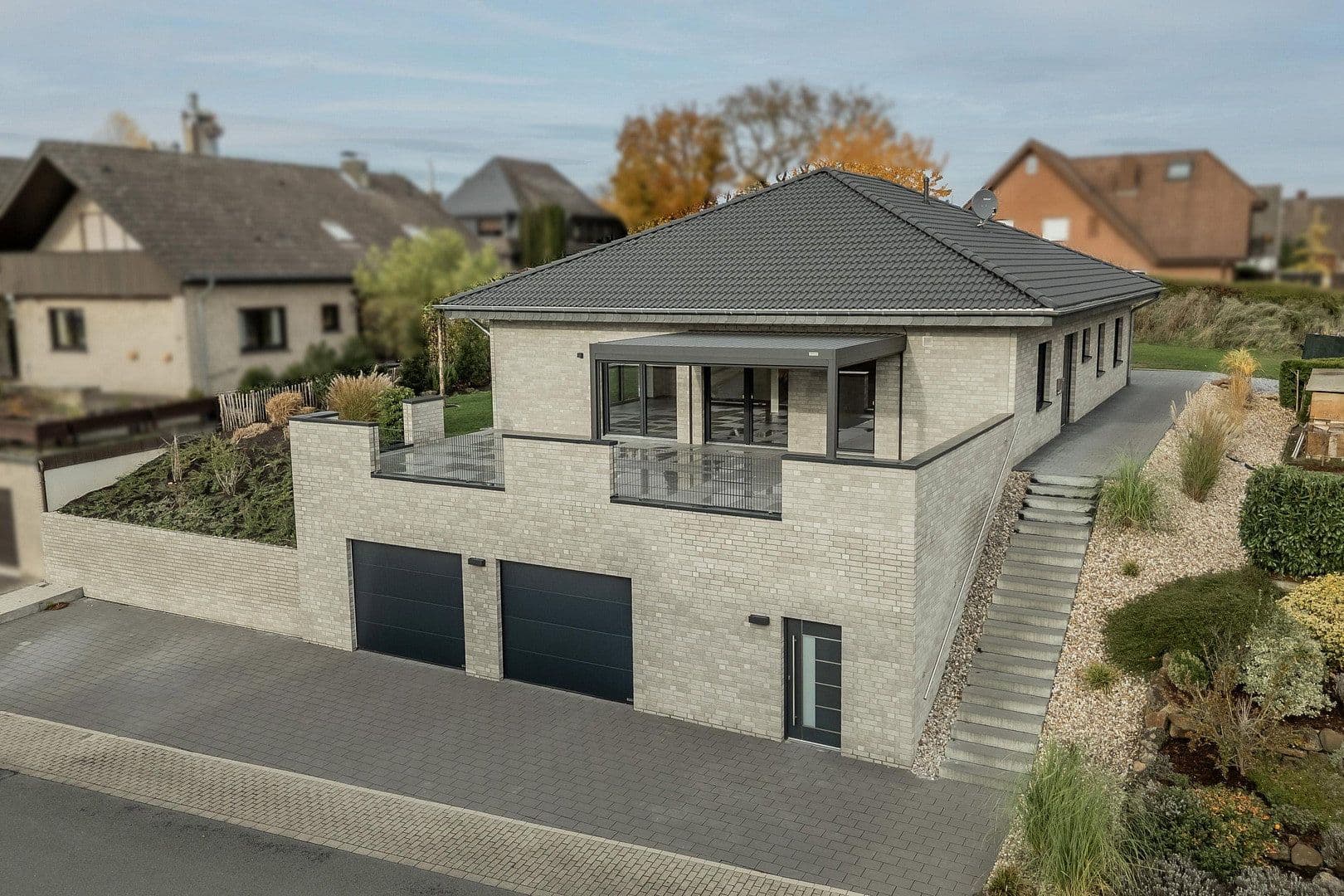 Prodej domu 188 m², pozemek 994 m², Rheinische Straße 35, Beckum, Severní Porýní-Vestfálsko Prodej domu 188 m², pozemek 994 m², Rheinische Straße 35, Beckum, Severní Porýní-Vestfálsko