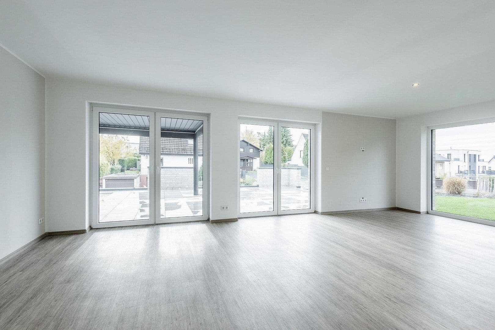 Prodej domu 188 m², pozemek 994 m², Rheinische Straße 35, Beckum, Severní Porýní-Vestfálsko Prodej domu 188 m², pozemek 994 m², Rheinische Straße 35, Beckum, Severní Porýní-Vestfálsko