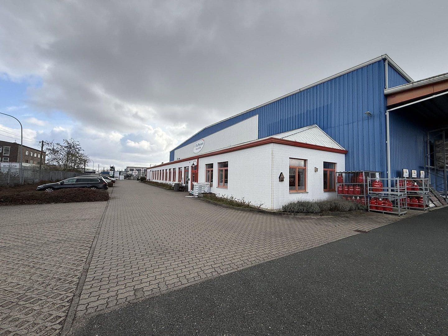 Prodej nebytového prostoru 12.188 m², Dämmstoffstraße 1, Bitterfeld-Wolfen, Sasko-Anhaltsko Prodej nebytového prostoru 12.188 m², Dämmstoffstraße 1, Bitterfeld-Wolfen, Sasko-Anhaltsko