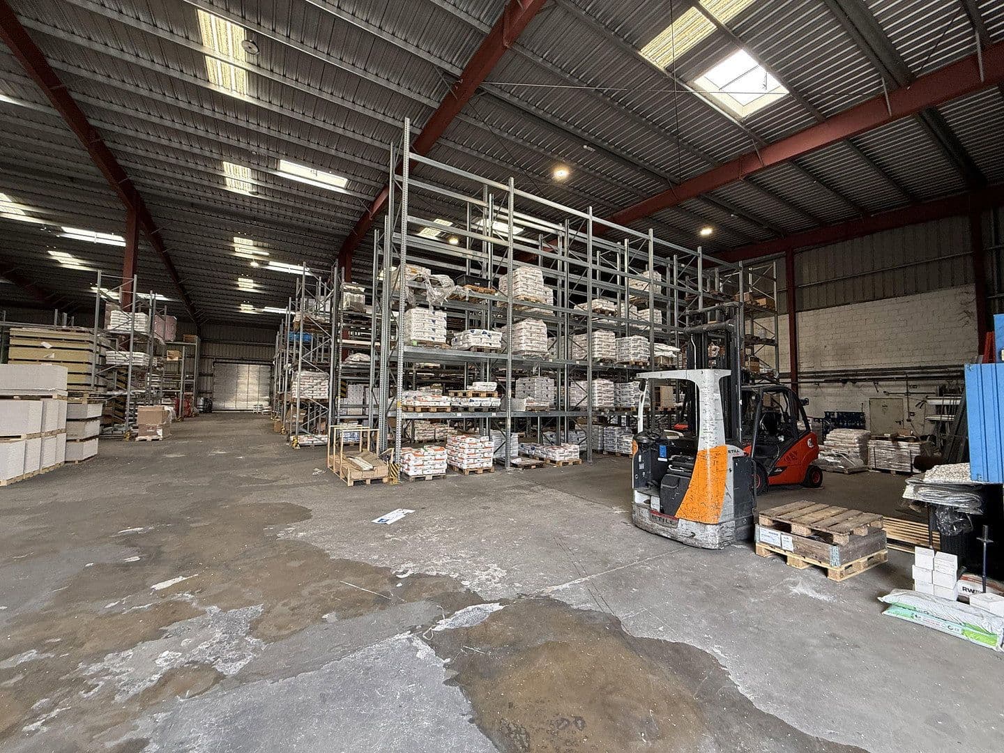 Prodej nebytového prostoru 12.188 m², Dämmstoffstraße 1, Bitterfeld-Wolfen, Sasko-Anhaltsko Prodej nebytového prostoru 12.188 m², Dämmstoffstraße 1, Bitterfeld-Wolfen, Sasko-Anhaltsko