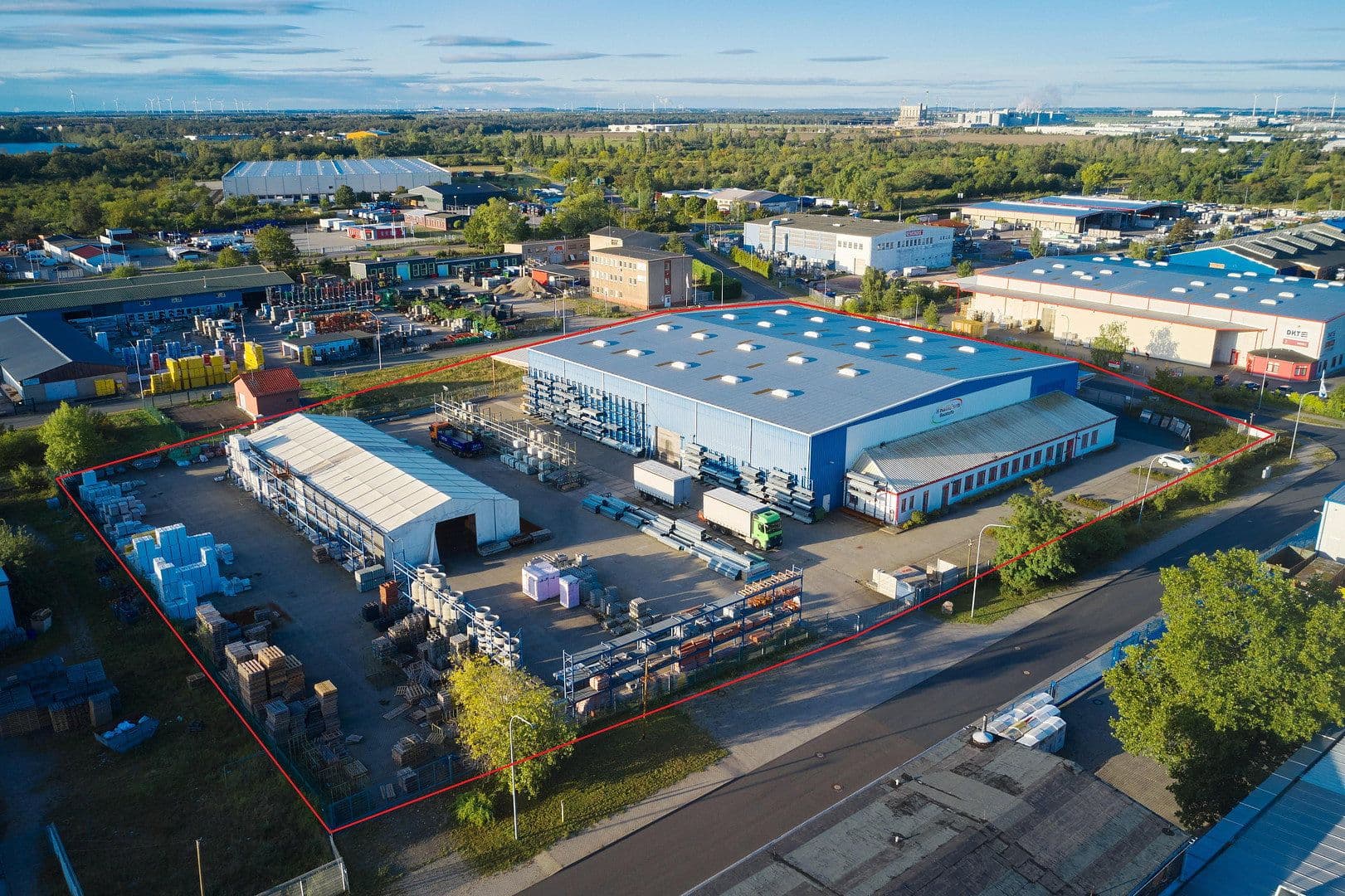 Prodej nebytového prostoru 12.188 m², Dämmstoffstraße 1, Bitterfeld-Wolfen, Sasko-Anhaltsko Prodej nebytového prostoru 12.188 m², Dämmstoffstraße 1, Bitterfeld-Wolfen, Sasko-Anhaltsko