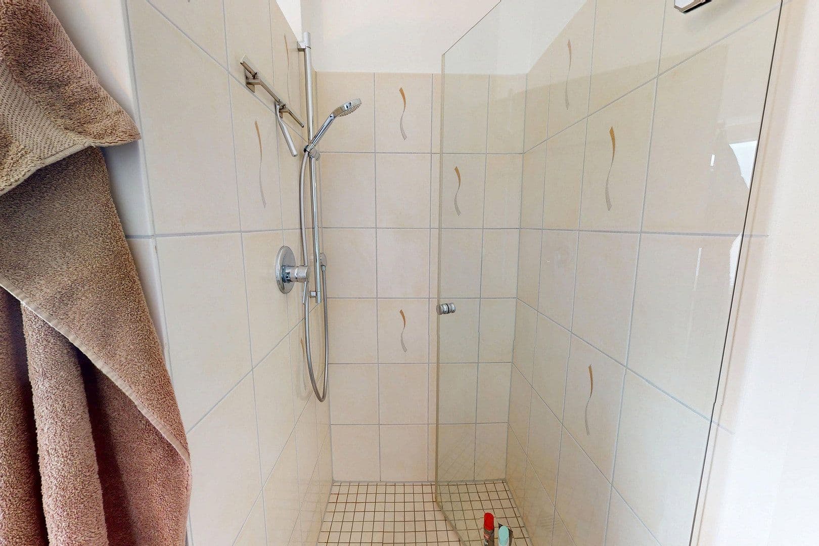 Prodej domu 290 m², pozemek 596 m², Christoph-Hufeland-Straße 5, Dormagen, Severní Porýní-Vestfálsko Prodej domu 290 m², pozemek 596 m², Christoph-Hufeland-Straße 5, Dormagen, Severní Porýní-Vestfálsko