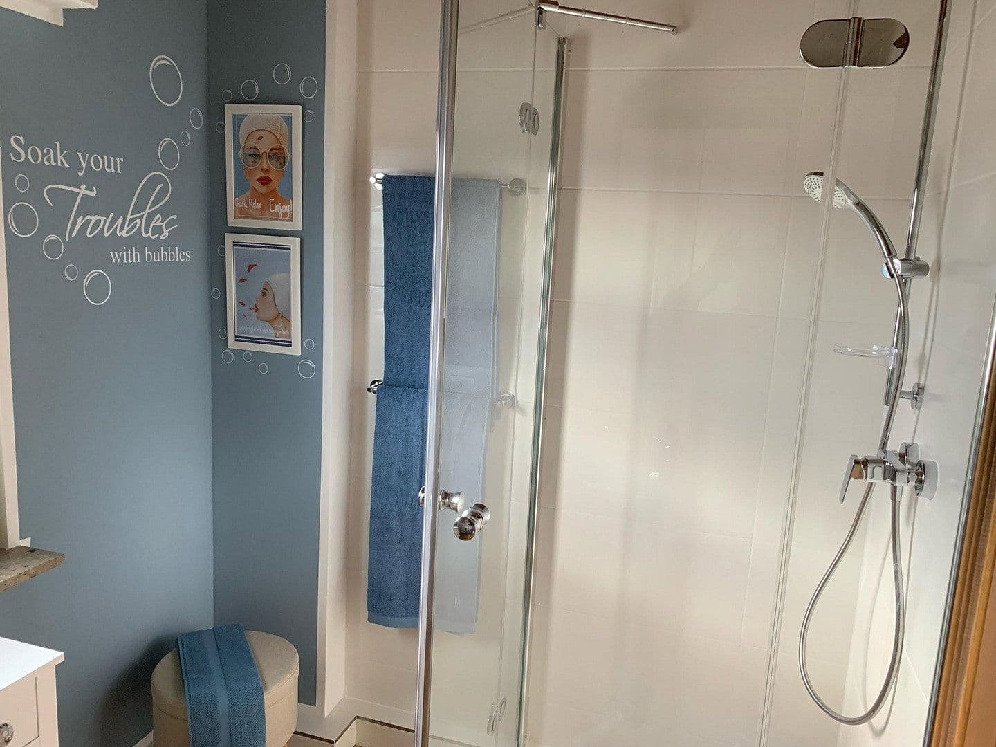 Pronájem bytu 3+1 93 m², Amselstr. 13a, Niederkassel, Severní Porýní-Vestfálsko Pronájem bytu 3+1 93 m², Amselstr. 13a, Niederkassel, Severní Porýní-Vestfálsko