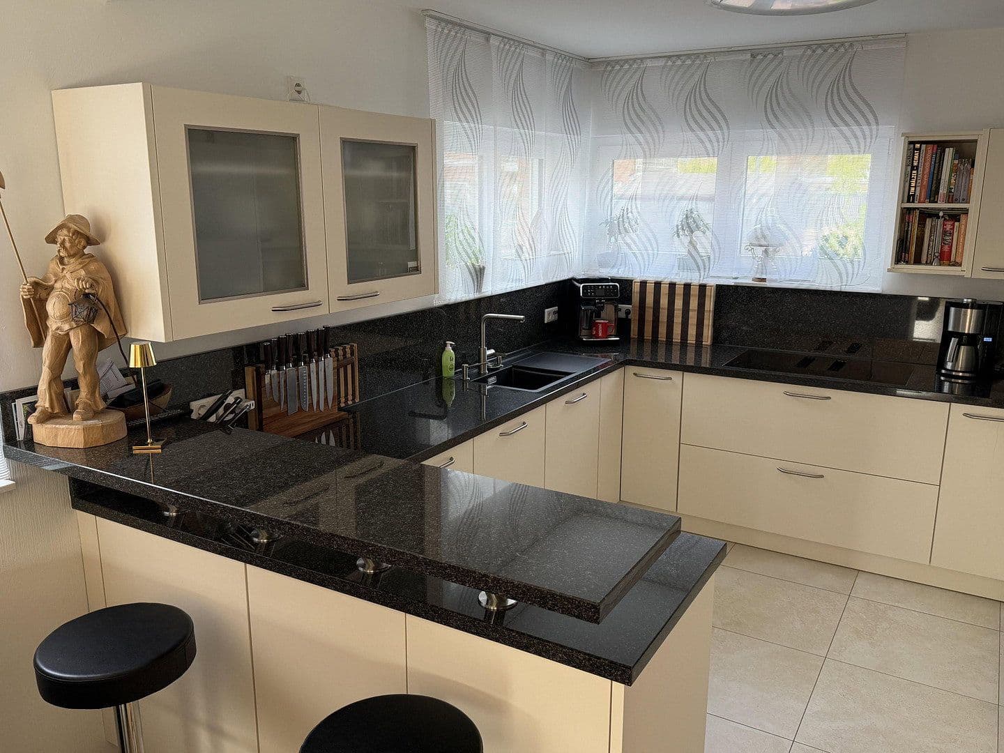 Prodej domu 160 m², pozemek 365 m², Langenfeld (Rheinland), Severní Porýní-Vestfálsko Prodej domu 160 m², pozemek 365 m², Langenfeld (Rheinland), Severní Porýní-Vestfálsko