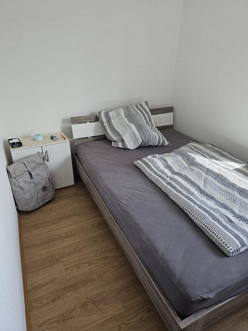 Pronájem bytu 2+1 50 m², Otto-Brenner-Straße 142, Bielefeld, Severní Porýní-Vestfálsko Pronájem bytu 2+1 50 m², Otto-Brenner-Straße 142, Bielefeld, Severní Porýní-Vestfálsko