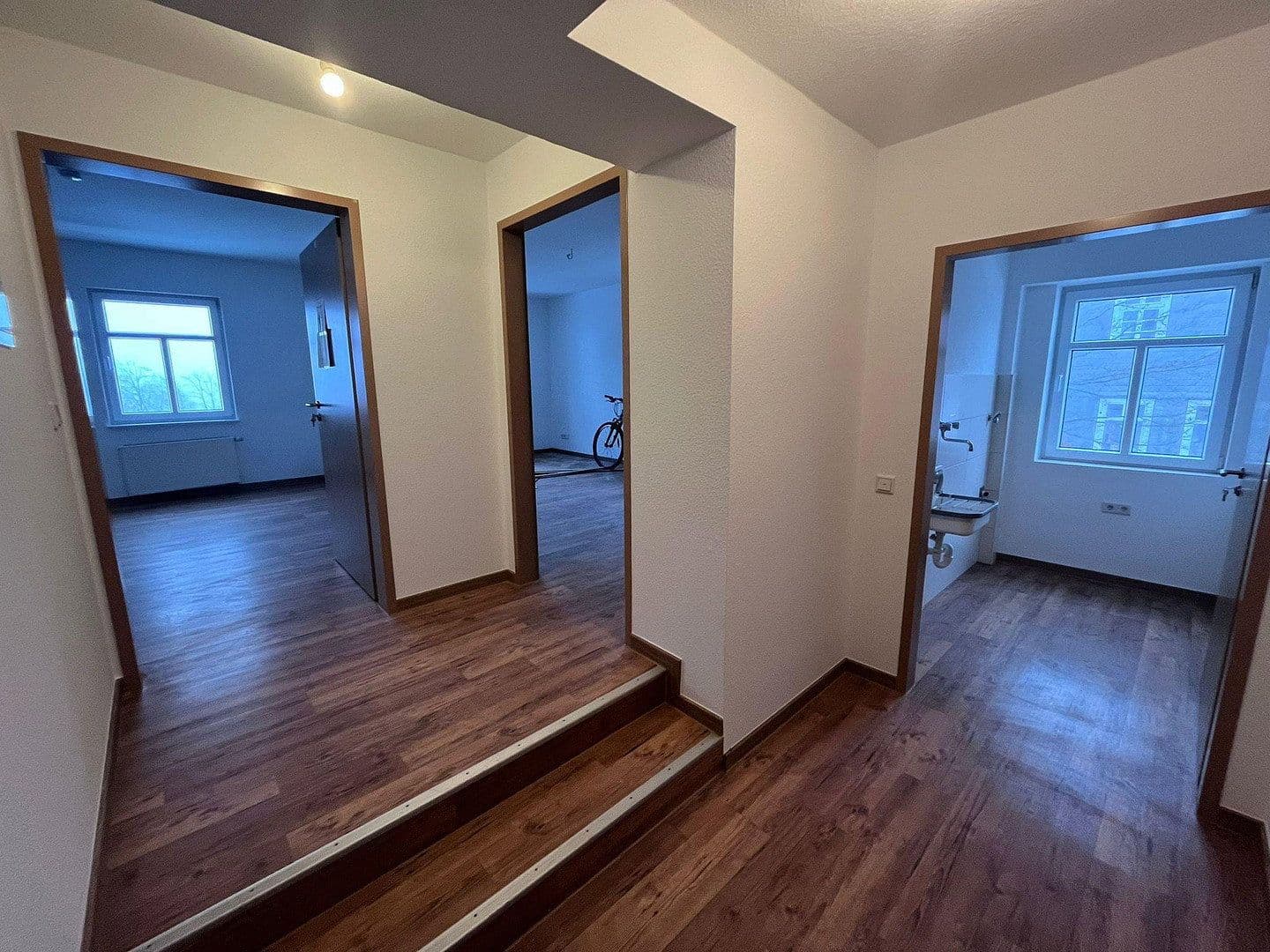 Pronájem bytu 2+1 57 m², Bahnhofstr. 2, Winterberg, Severní Porýní-Vestfálsko Pronájem bytu 2+1 57 m², Bahnhofstr. 2, Winterberg, Severní Porýní-Vestfálsko
