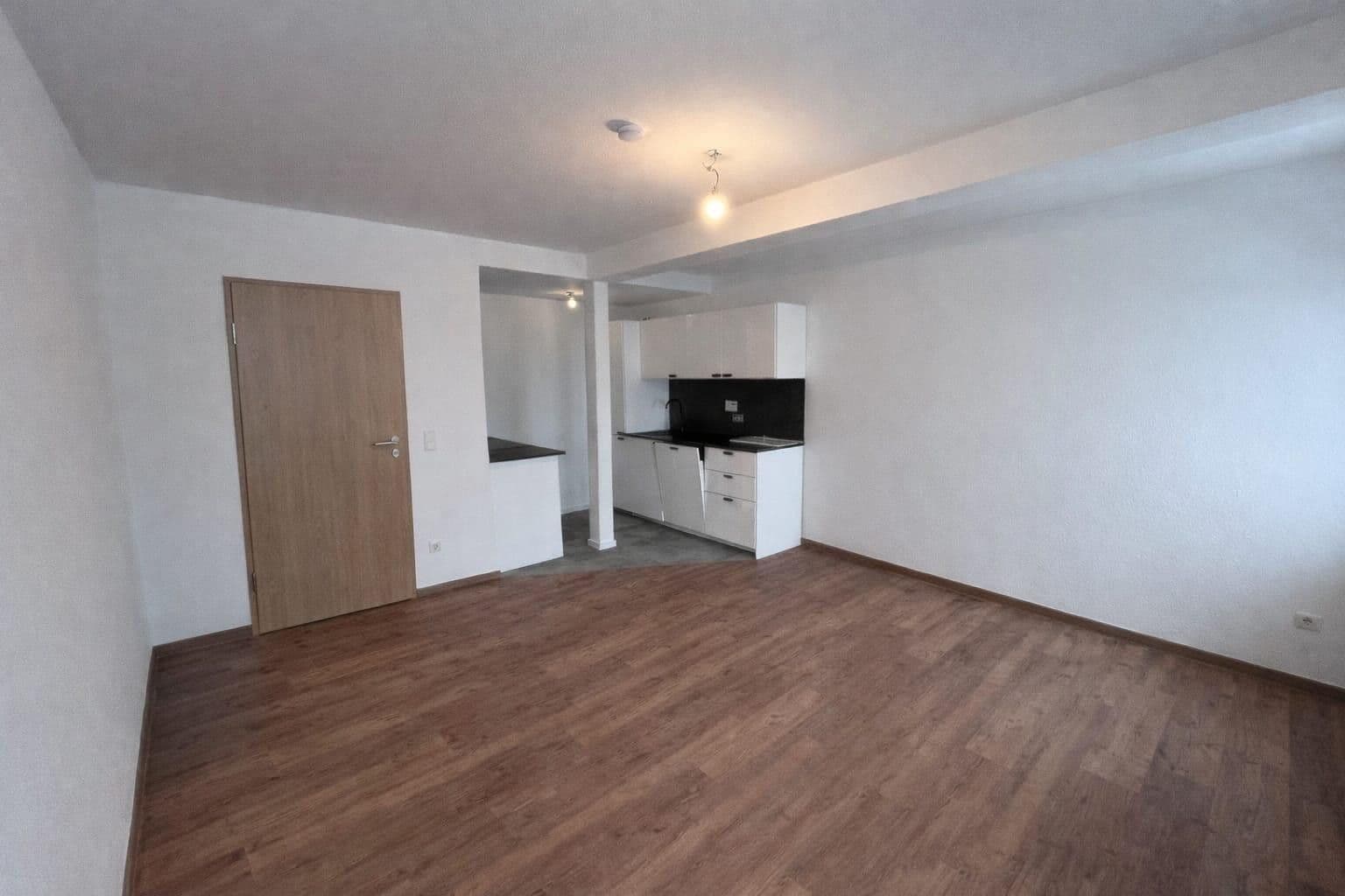 Pronájem bytu 2+1 57 m², Bahnhofstr. 2, Winterberg, Severní Porýní-Vestfálsko Pronájem bytu 2+1 57 m², Bahnhofstr. 2, Winterberg, Severní Porýní-Vestfálsko