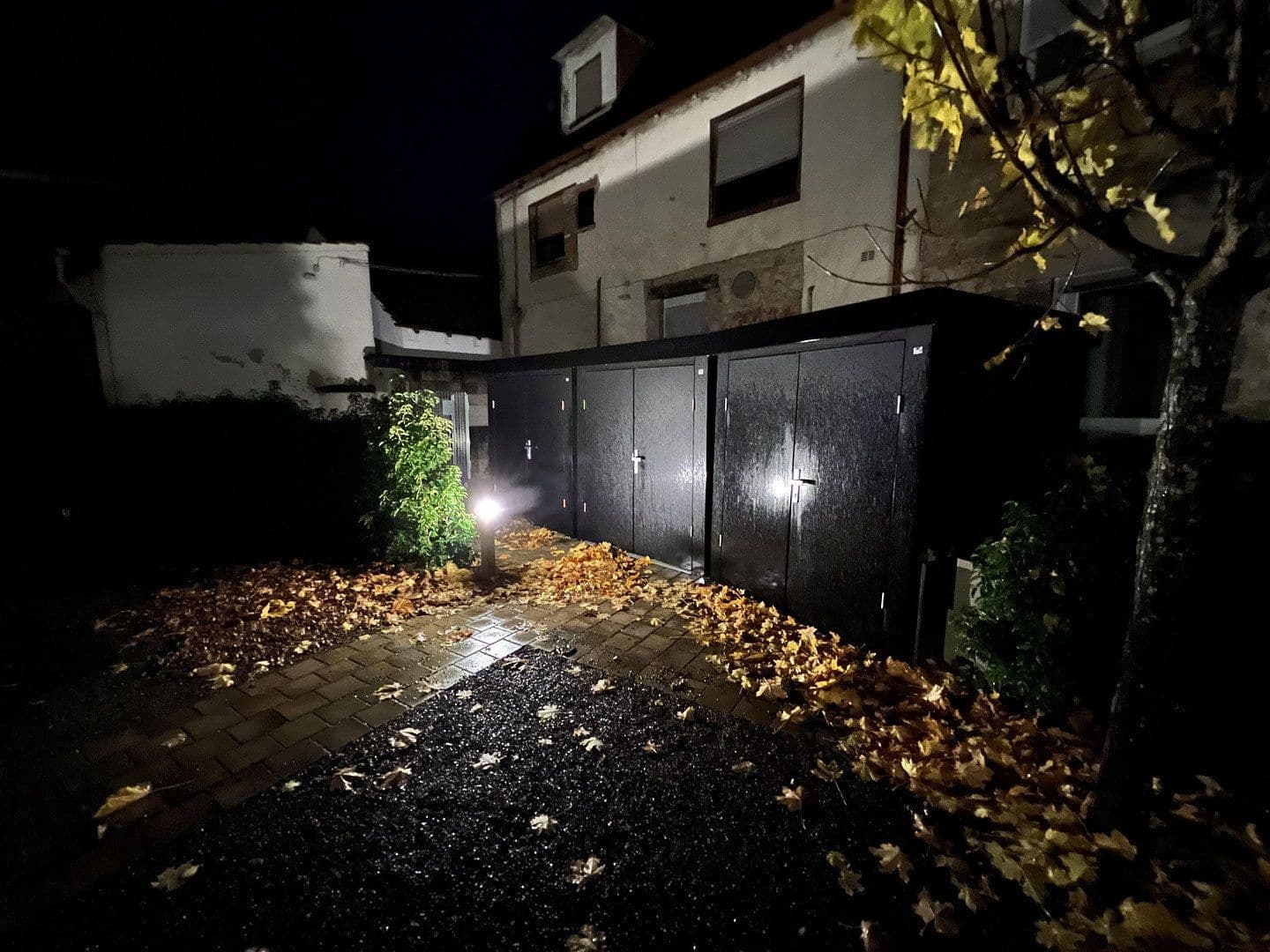 Pronájem bytu 4+1 110 m², Dorfbrunnenstr. 32, Wörth am Rhein, Porýní-Falc Pronájem bytu 4+1 110 m², Dorfbrunnenstr. 32, Wörth am Rhein, Porýní-Falc