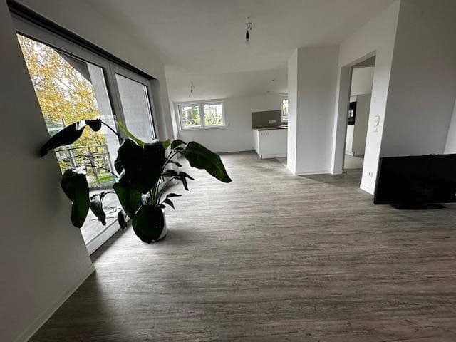 Pronájem bytu 3+kk 108 m², Rottenburg am Neckar, Bádensko-Württembersko Pronájem bytu 3+kk 108 m², Rottenburg am Neckar, Bádensko-Württembersko