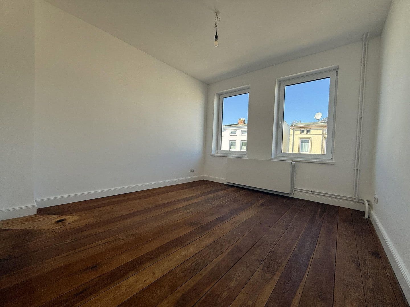 Pronájem bytu 4+1 54 m², Lübeck, Šlesvicko-Holštýnsko Pronájem bytu 4+1 54 m², Lübeck, Šlesvicko-Holštýnsko