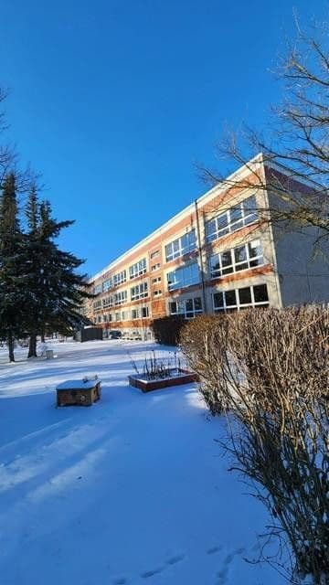 Prodej kanceláře 2.010 m², Osterwiecker Straße 1/1a, Halberstadt, Sasko-Anhaltsko Prodej kanceláře 2.010 m², Osterwiecker Straße 1/1a, Halberstadt, Sasko-Anhaltsko