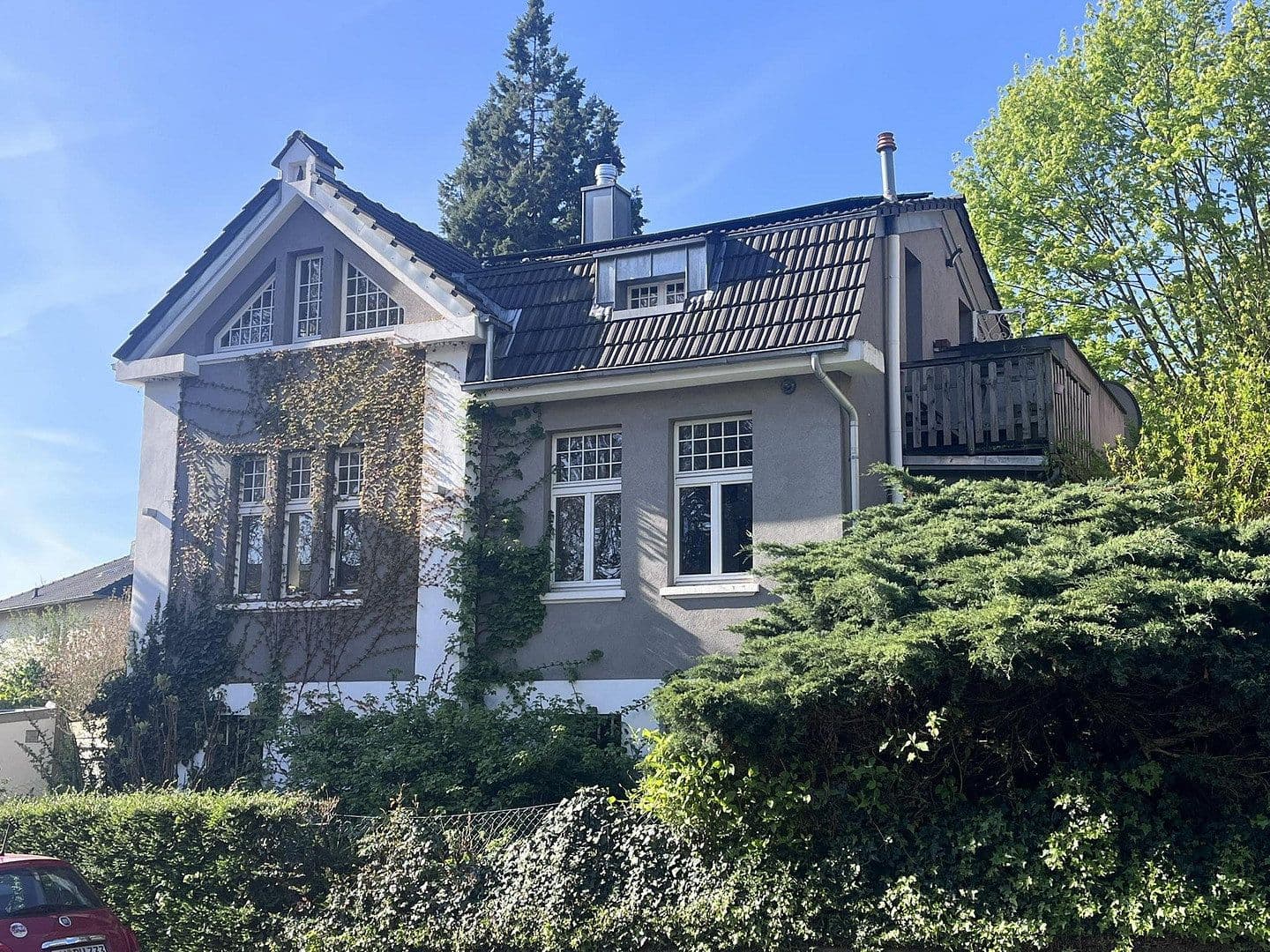 Prodej domu 105 m², pozemek 302 m², Benngasse 20, Bonn, Severní Porýní-Vestfálsko Prodej domu 105 m², pozemek 302 m², Benngasse 20, Bonn, Severní Porýní-Vestfálsko