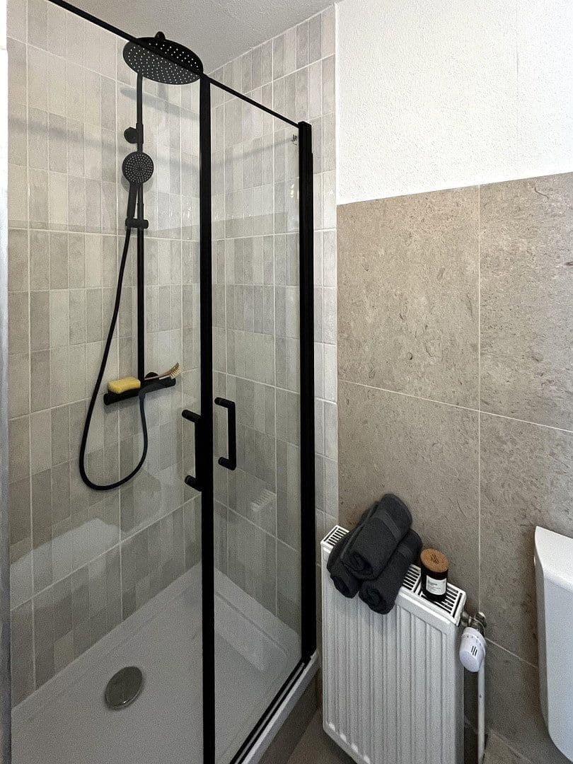 Prodej bytu 2+kk 42 m², Nietzschestraße 8, Bremen, Bremen Prodej bytu 2+kk 42 m², Nietzschestraße 8, Bremen, Bremen