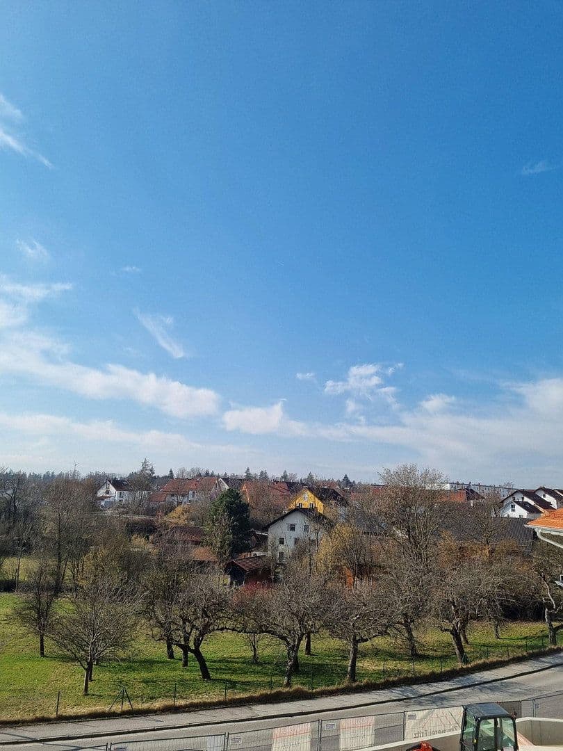 Pronájem bytu 2+1 64 m², Rosenheimer Str. 31, Grafing, Bavorsko Pronájem bytu 2+1 64 m², Rosenheimer Str. 31, Grafing, Bavorsko