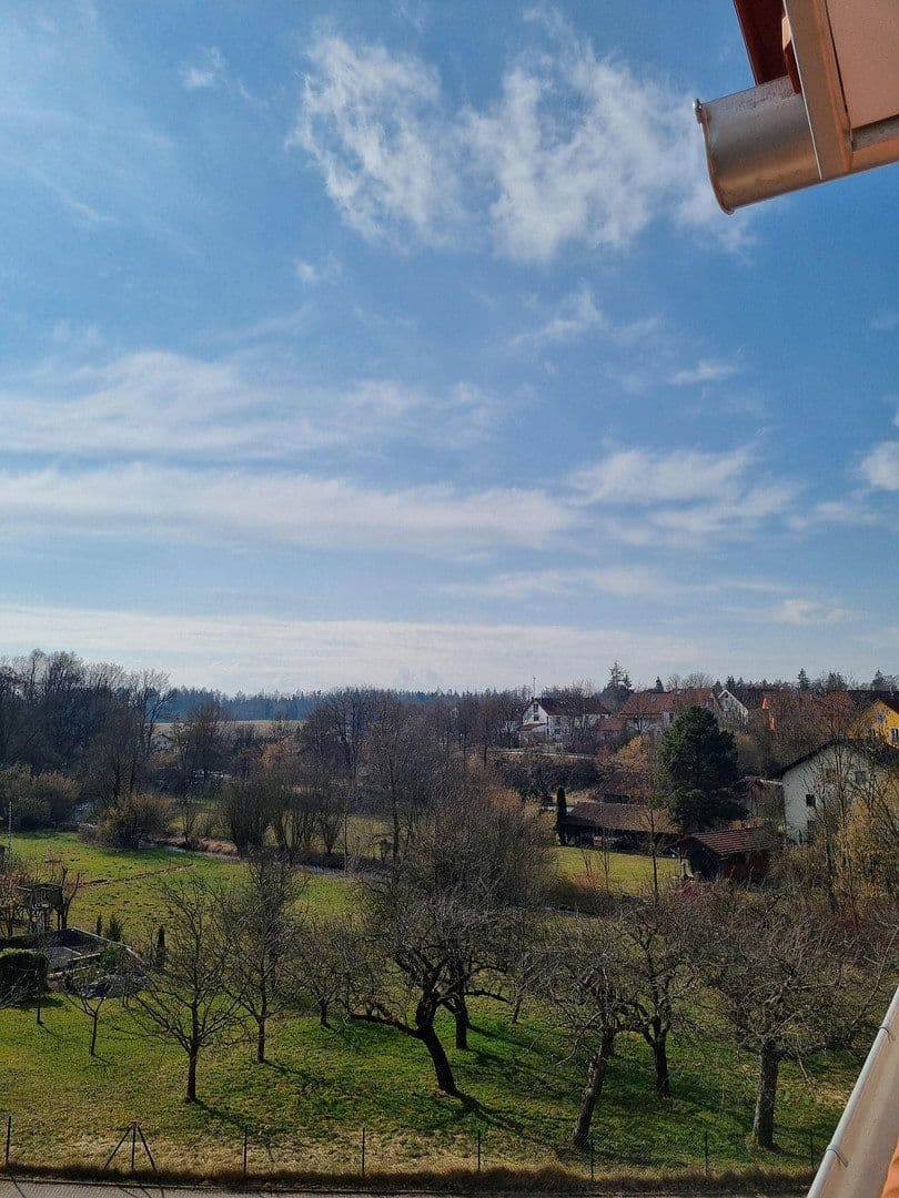 Pronájem bytu 2+1 64 m², Rosenheimer Str. 31, Grafing, Bavorsko Pronájem bytu 2+1 64 m², Rosenheimer Str. 31, Grafing, Bavorsko