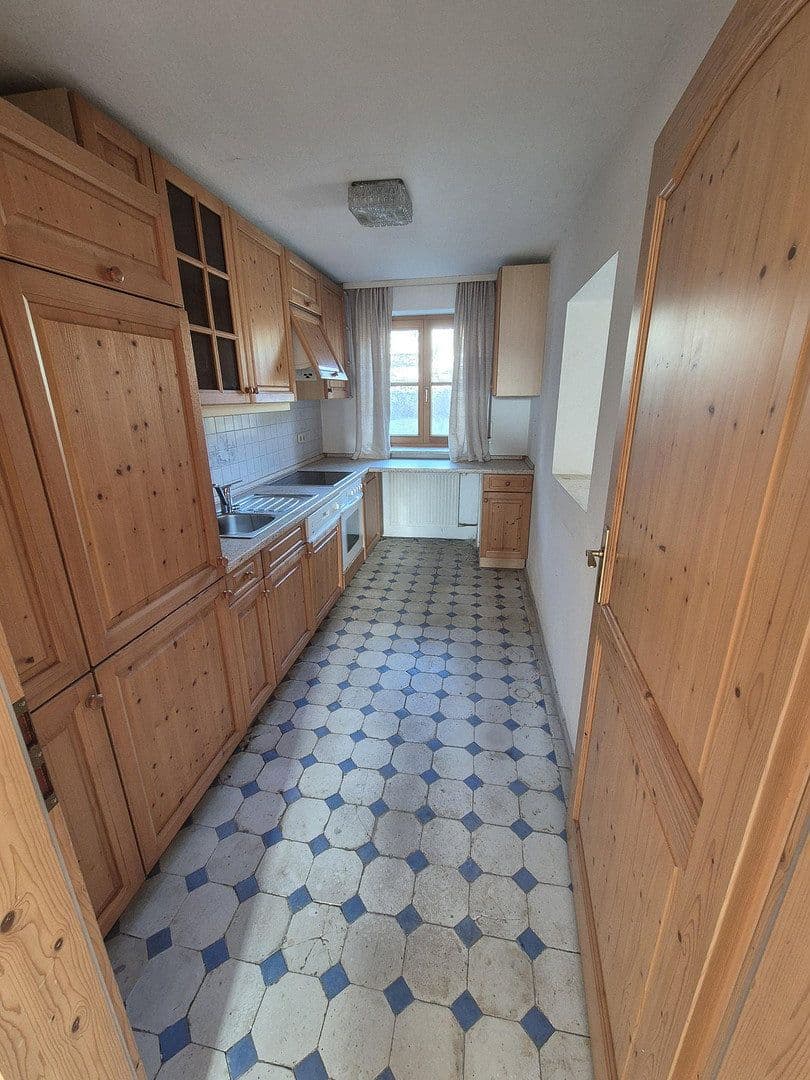 Prodej domu 160 m², pozemek 1.730 m², Engelsberg, Bavorsko Prodej domu 160 m², pozemek 1.730 m², Engelsberg, Bavorsko