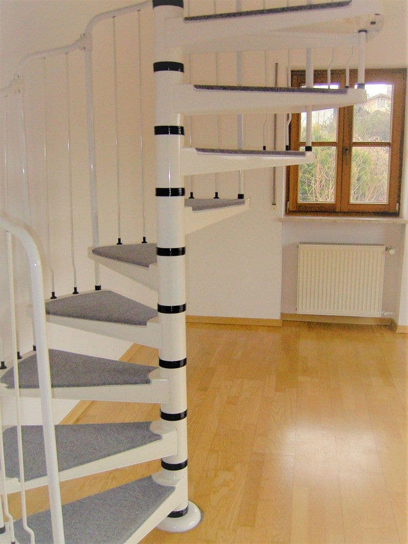 Prodej domu 160 m², pozemek 1.730 m², Engelsberg, Bavorsko Prodej domu 160 m², pozemek 1.730 m², Engelsberg, Bavorsko