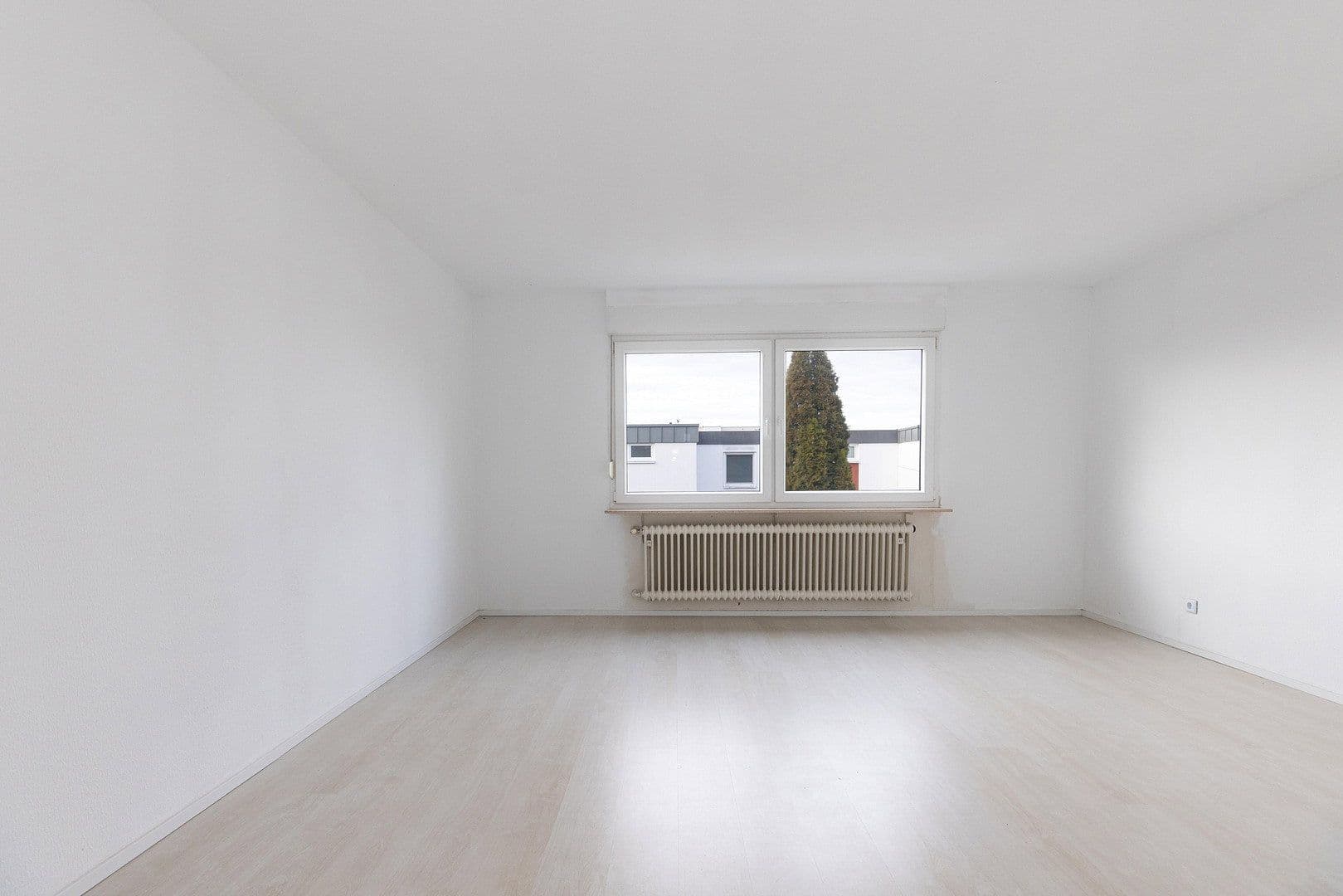 Prodej domu 145 m², pozemek 300 m², Aschaffeburg / Nilkheim, Bavorsko Prodej domu 145 m², pozemek 300 m², Aschaffeburg / Nilkheim, Bavorsko