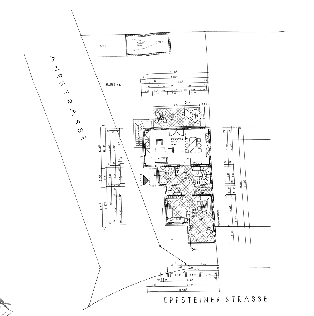 Prodej domu 220 m², pozemek 351 m², Eppsteiner Straße 67, Flörsheim, Hessen Prodej domu 220 m², pozemek 351 m², Eppsteiner Straße 67, Flörsheim, Hessen