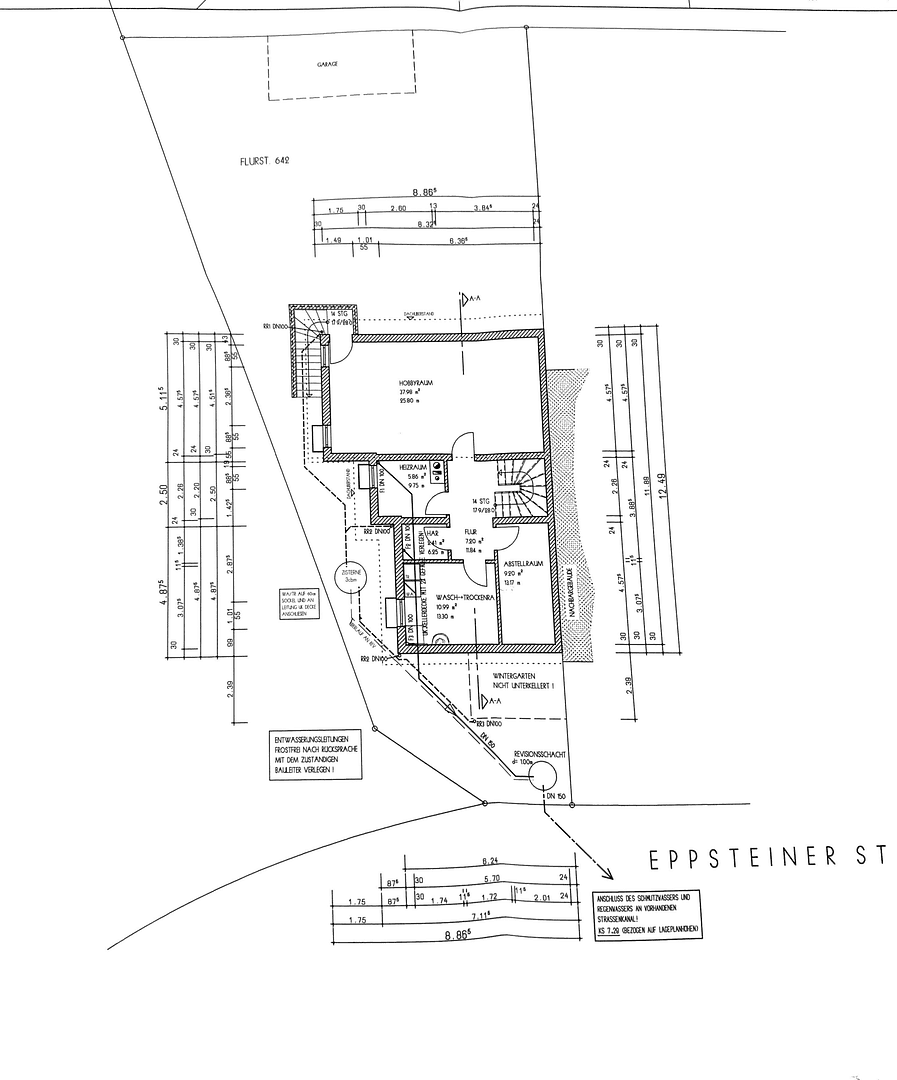 Prodej domu 220 m², pozemek 351 m², Eppsteiner Straße 67, Flörsheim, Hessen Prodej domu 220 m², pozemek 351 m², Eppsteiner Straße 67, Flörsheim, Hessen